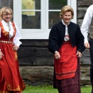 30. juni: Dronning Sonja er til stede under «Meisterkonkurransen» ved årets Landskappleik som ble arrangert i Vågå. Foto: Sven Gj. Gjeruldsen, Det kongelige hoff